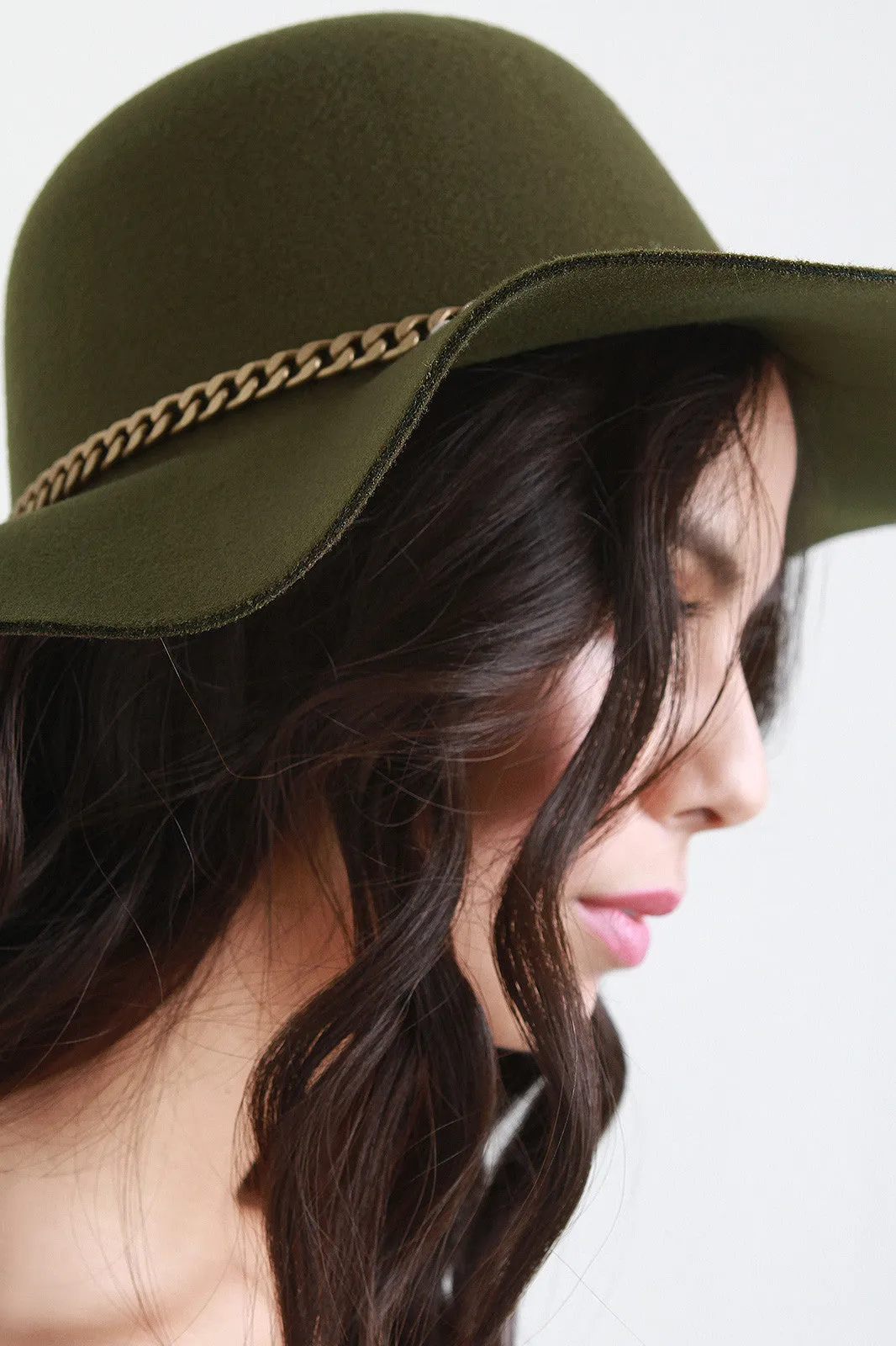 Aged Curb Link Chain Felt Floppy Hat