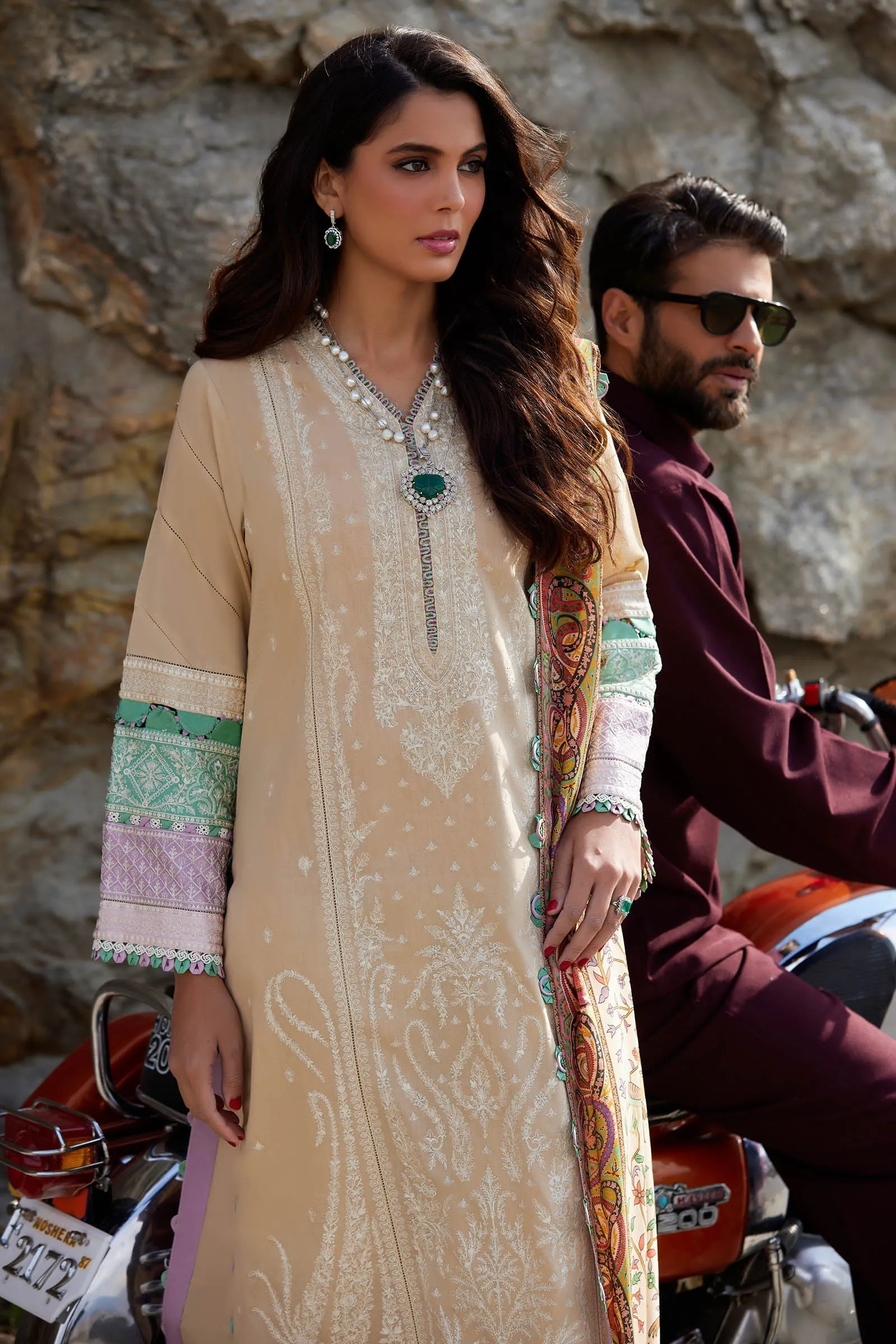 Elan Luxury Lawn Collection 2024 – SHERINE (EL24-07 B)