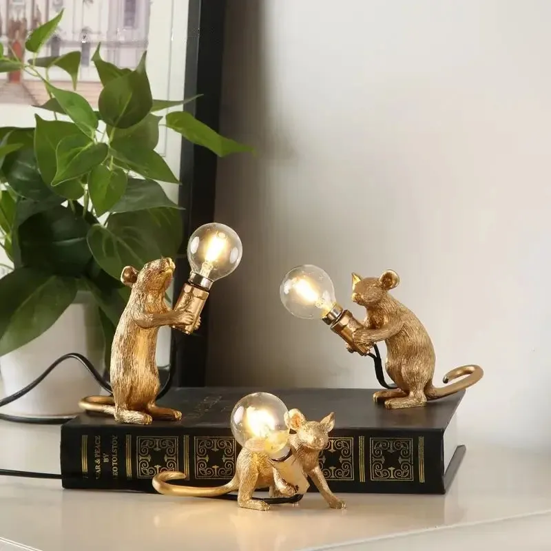 Mouse Resin Table Lamp