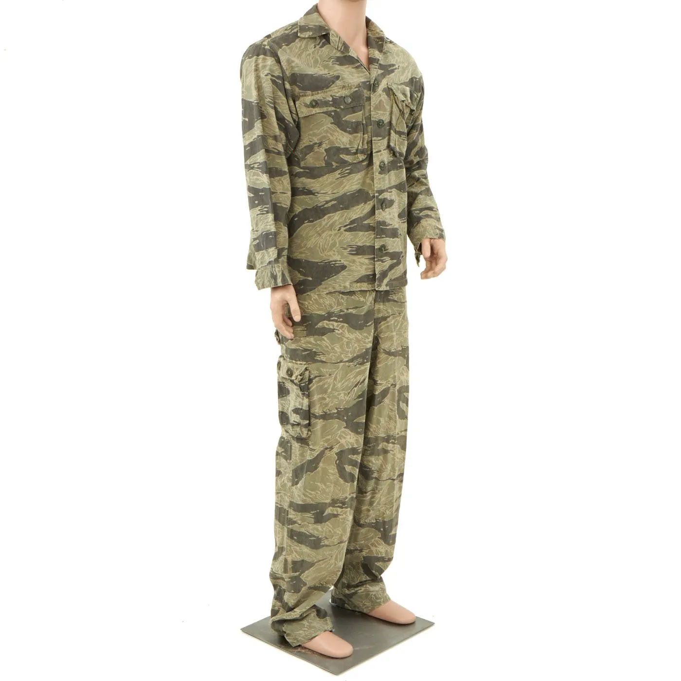 Original U.S. Vietnam War Japanese Made MACV-SOG Special Forces Tiger Stripe Camouflage Fatigue Uniform