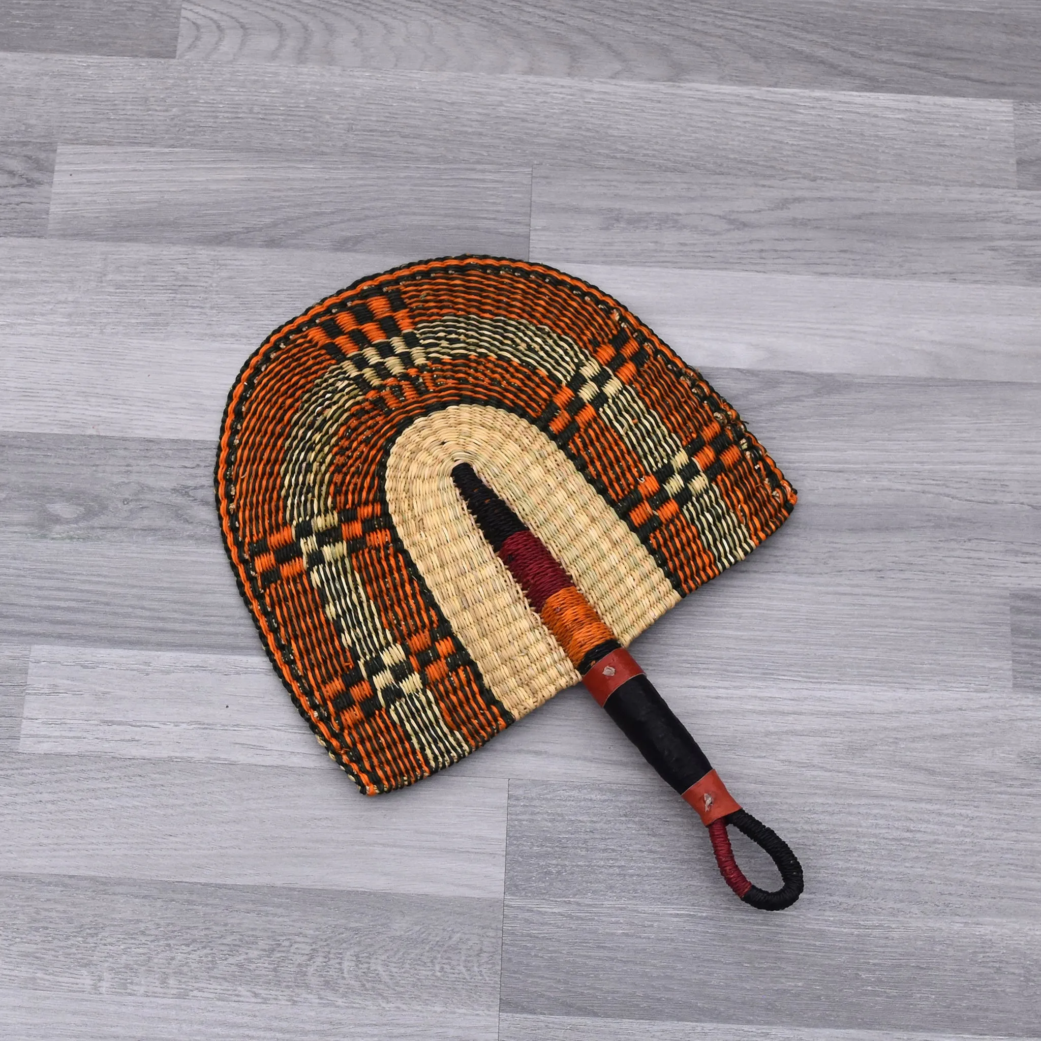 Straw Hand Fan, Bolga Fan - B003